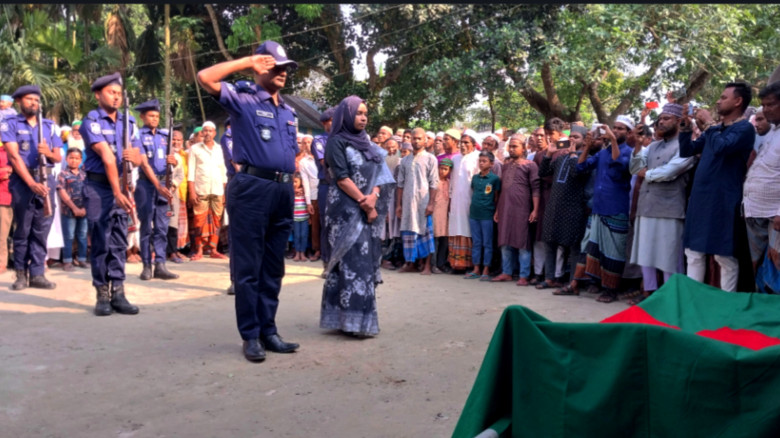 ফুলবাড়ীতে রাষ্ট্রীয় মর্যাদায় বীর মুক্তিযোদ্ধা ইউসুফ আলীর 