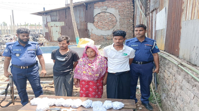 গাজীপুরে কালিয়াকৈরে যৌথ বাহিনীর অভিযানে তিনজন গ্রেফতার, গাঁ