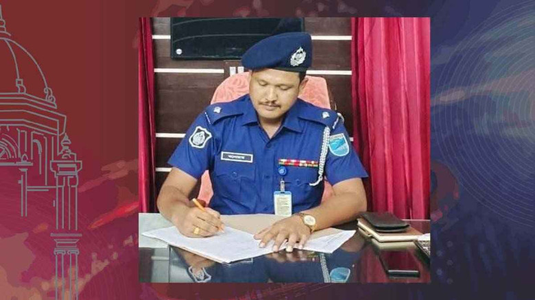 ওসি মনোয়ার হোসেন  জিলাপি খেতে  চাওয়াই কর্মস্থল থেকে পরিবর্