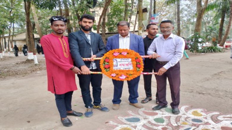 এডাব ভোলা জেলা শাখার উদ্যোগে শহিদ মিনারে শ্রদ্ধা নিবেদন