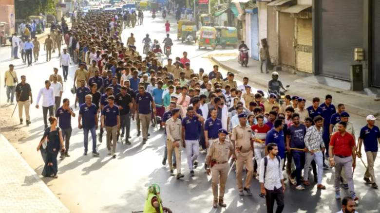 ভারত-পাকিস্তান চলমান উত্তেজনার মধ্যেই এক অভিযানেই ভারতে হাজা