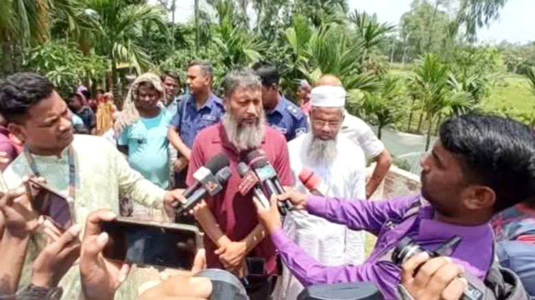 লালমনিরহাটে সেপটিক ট্যাংক পরিষ্কার করতে গিয়ে শ্রমিকের মৃত্য