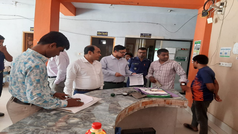 বগুড়ায় সালেহা ডায়াগনস্টিক সেন্টারে লক্ষাধিক টাকা জরিমানা...