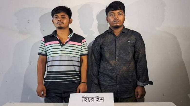 সেনাবাহিনীর অভিযানে বগুড়া সান্তাহারে হিরোইন উদ্ধারসহ ৩ জন আ
