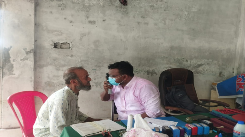 চুলকাটি প্রেসক্লাবে  দিনব্যাপী চক্ষু শিবির ক্যাম্পেইন অনুষ্ঠ