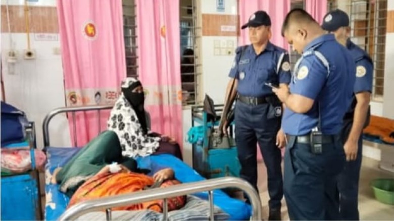 ভোলায় ফের সিঁধ কেটে হত্যার ভয় দেখিয়ে গৃহবধূকে ধর্ষণ