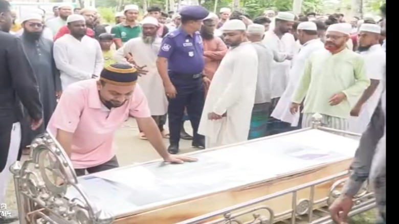 বিমান দুর্ঘটনায় থেমে গেল বাগেরহাটের ফাতেমার স্বপ্ন।