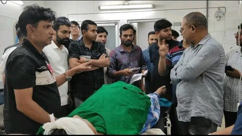 যুবদলের আহ্বায়ক অতুল চন্দ্র দাসের ওপর সন্ত্রাসী হামলা।