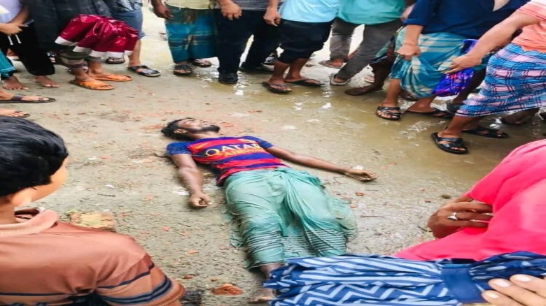 কিশোরগঞ্জে তাজুল ইসলাম নামে এক যুবকের মরদেহ উদ্ধার করে পুলিশ