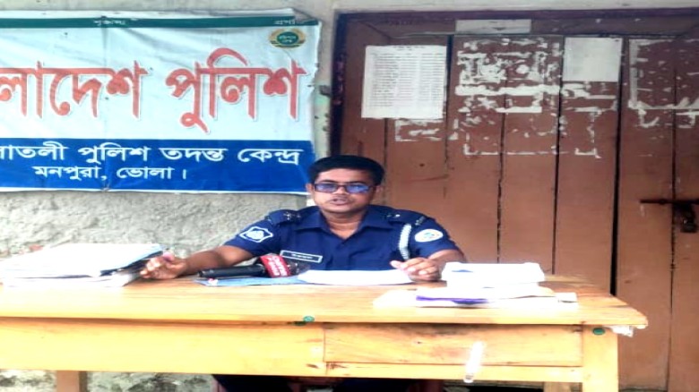 প্রতি বর্ষায় ডুবে যায় পুলিশ তদন্ত কেন্দ্র হয়নি ২০ বছরেও উন্ন
