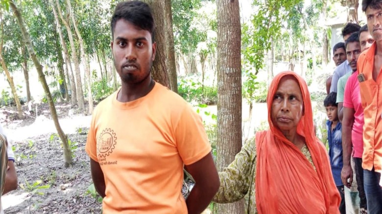 পাবনার  চাটমোহরে প্রবাসীর অন্তঃসত্তা স্ত্রীকে শ্বাসরোধে হত্য