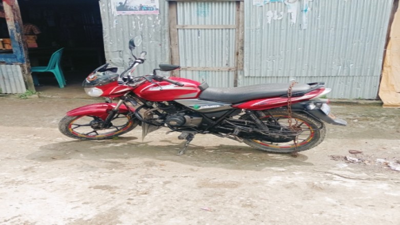 মোটর সাইকেল চুরি অতঃপর নিজের স্ত্রীকে ধর্ষন করার সাজানো নাটক