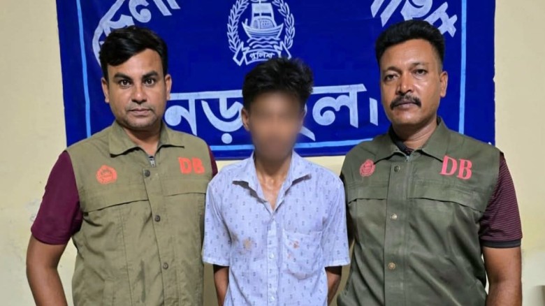 নড়াইল ডিবি পুলিশের অভিযানে আশি পিস ইয়াবা ট্যাবলেটসহ একজন গ্
