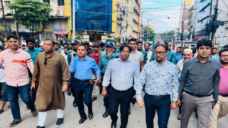 আগ্রাবাদ বাণিজ্যিক এলাকায় সন্ধ্যা ৬টার আগে ব্যবসা করতে পারবে