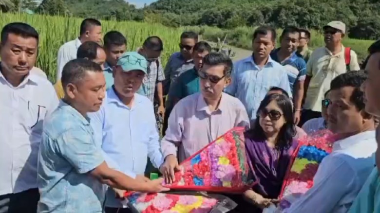 দীপেন দেওয়ানের নেতৃত্বে মৈদংয়ে পথসভা ও গণসংযোগে সাধারণ মানুষ