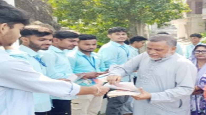 হবিগঞ্জে বিভিন্ন স্থানে ধানের শীষের লিফলেট বিতরণ করলেন জি কে