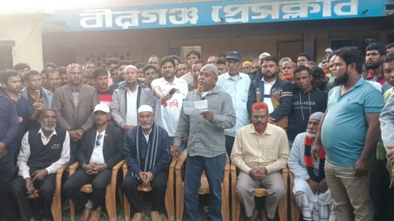 প্রার্থী পরিবর্তনের দাবিতে দিনাজপুর-১ আসনে বিএনপির সংবাদ সম্